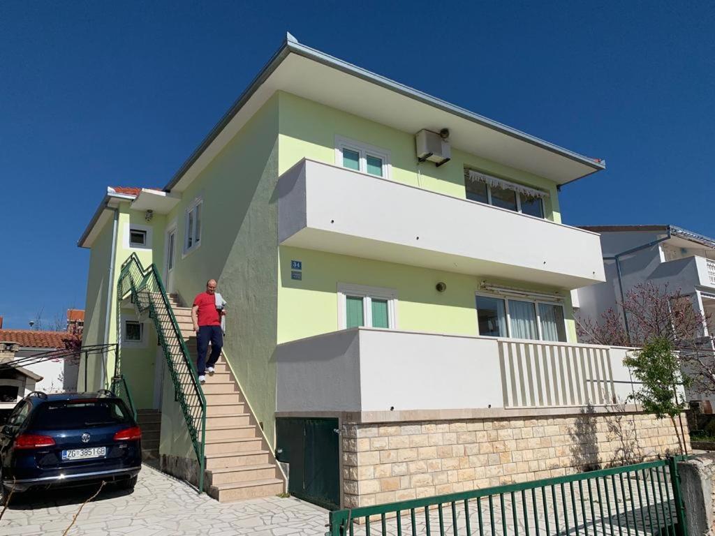 Apartment Ana 로고즈니차 외부 사진