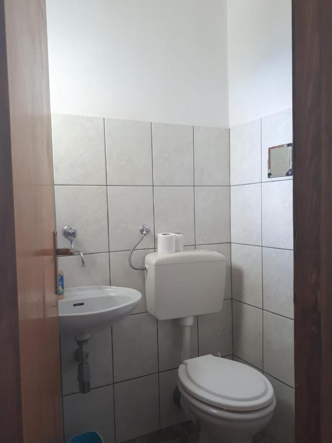Apartment Ana 로고즈니차 외부 사진
